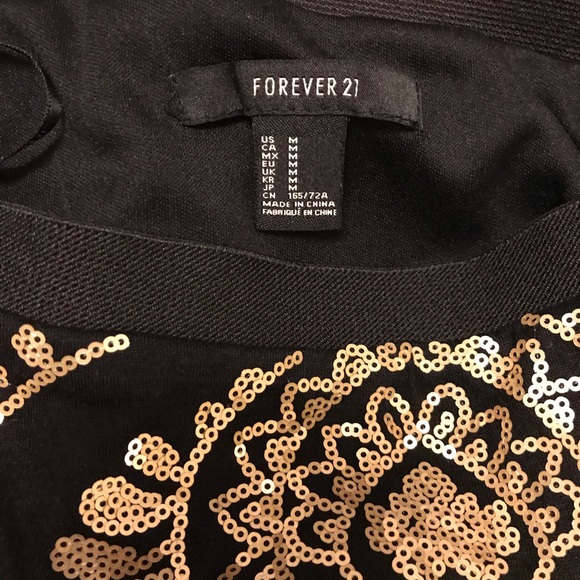 Mini skirt - Picture 2 of 2